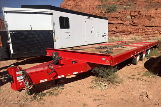 Valor | 60TS Tag Trailer | 40' Length | 60,000 lbs Capacity | 102" Width | USED | For Heavy-Duty Equipment & Industrial Hauling