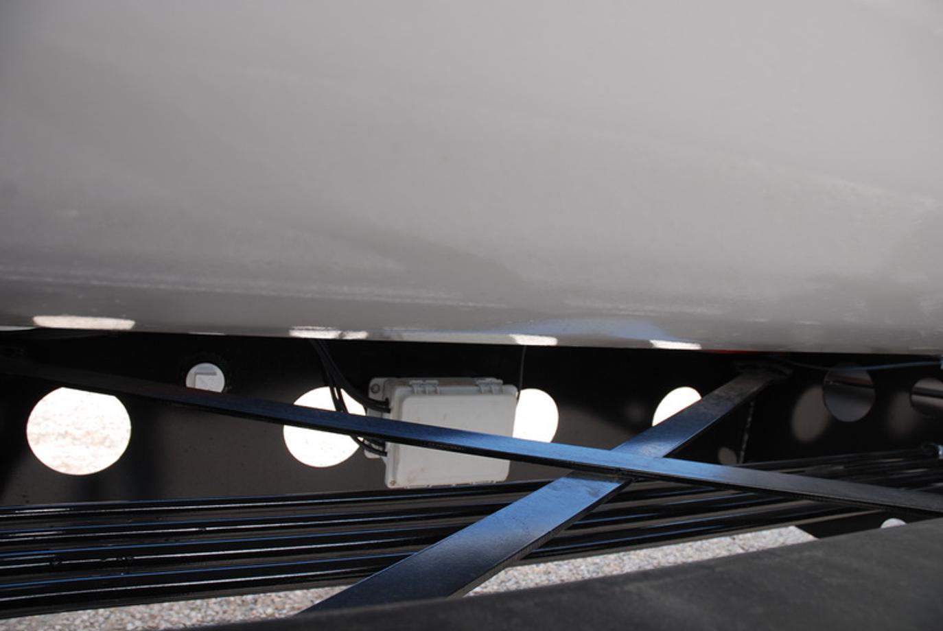 SmithCo Heavy-Duty Side Dump Trailer | Model SX4-49-36 | Frame Length 49' | Tub Length 36' | Electric/Hydraulic Control Valve