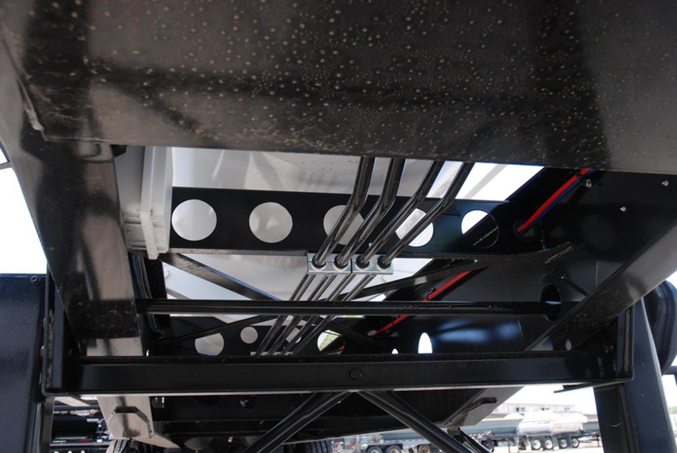 SmithCo Heavy-Duty Side Dump Trailer | Model SX4-49-36 | Frame Length 49' | Tub Length 36' | Electric/Hydraulic Control Valve