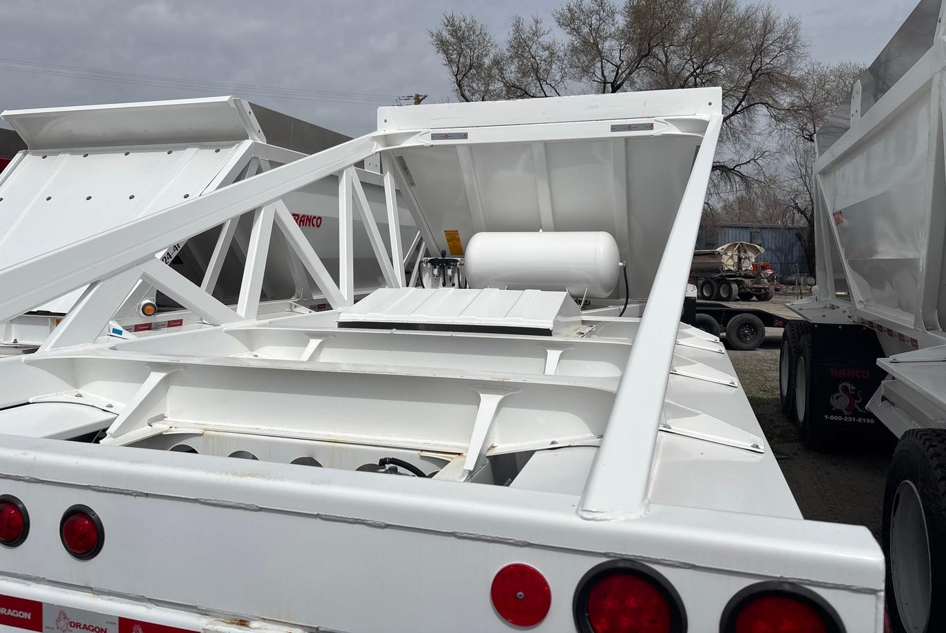 Ranco Bottom Dump Trailer | Model LW21-42-3 | Overall Length 42' | Capacity 21 Cubic Yard