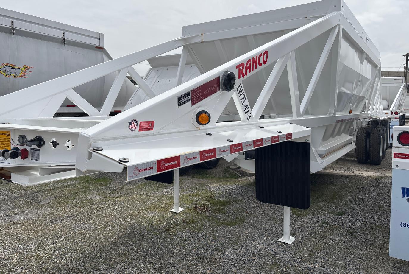 Ranco Bottom Dump Trailer | Model LW21-42-3 | Overall Length 42' | Capacity 21 Cubic Yard