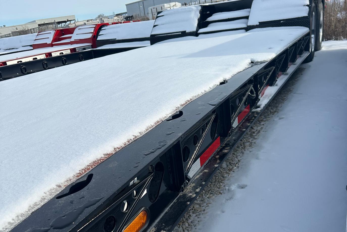 XL Specialized Lowboy Trailer | Model 80 HDGS | Overall Length 48' | Overall Width 102" | Capacity 40 Tons