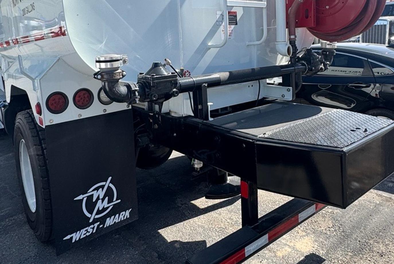 Freightliner M2 106 Water Truck | Tank Capacity 2,000 Gallons | Overall Length 18' | Width 102" | Horsepower 250 HP | 2500 RDS Automatic Transmission