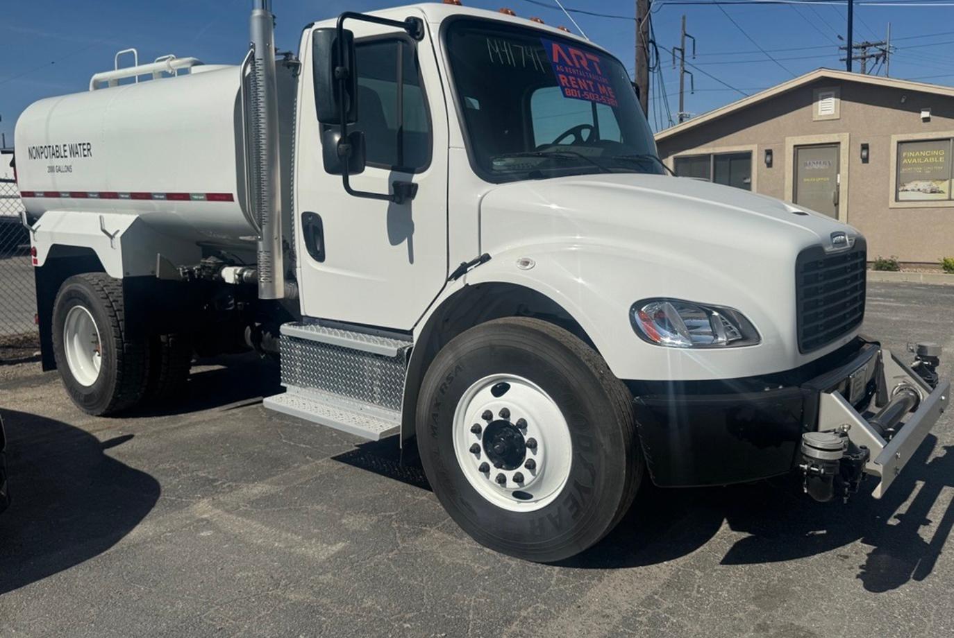 Freightliner M2 106 Water Truck | Tank Capacity 2,000 Gallons | Overall Length 18' | Width 102" | Horsepower 250 HP | 2500 RDS Automatic Transmission