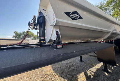 SmithCo 6-Axle Side Dump Trailer | Model SX6U-53-40 | Frame Length 53' | Tube Length 40' | Tub Paint DV-19088 White