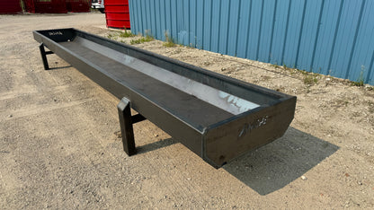 Apache Bunk Feeder | Model 20' | 36" Width | 10-Gauge Steel | 4-Leg | For Cattle & Livestock
