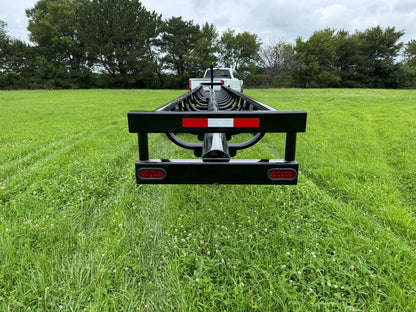 Global Equipment Apache Hay Hauler Inline Bale Trailers | Rail Length 25′, 32′, 36′ & 42′ | Bumper Pull & Gooseneck | For Hay Transport