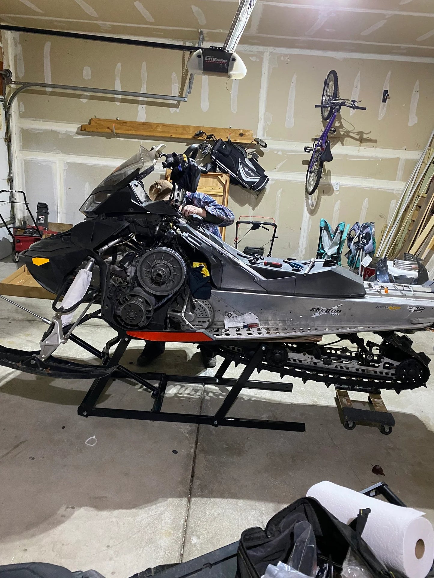 Black Widow Black Ice Snowmobile Lift | Model SNO-1508 | Lift Height 25" | Capacity 700 lb | For Snowmobile Maintenance & Storage