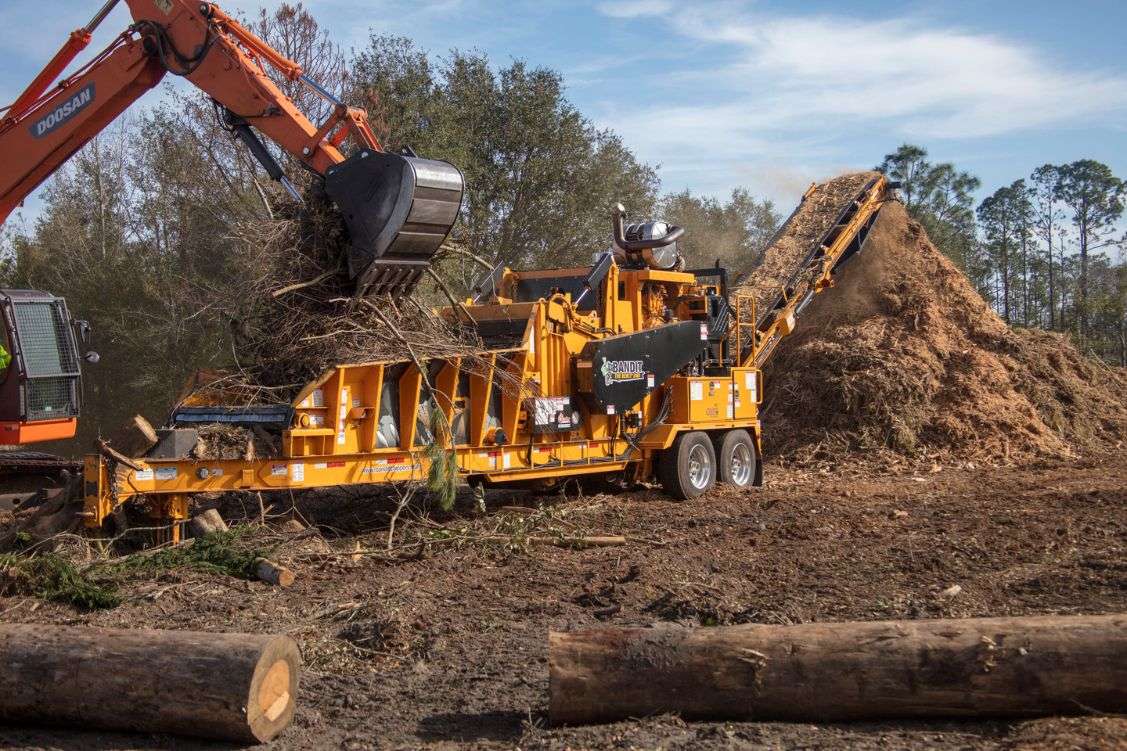 2025 Bandit The Beast Horizontal Grinder | Model 2460XP - Track & Towable | Width 102" inches | Bandit Control Panel