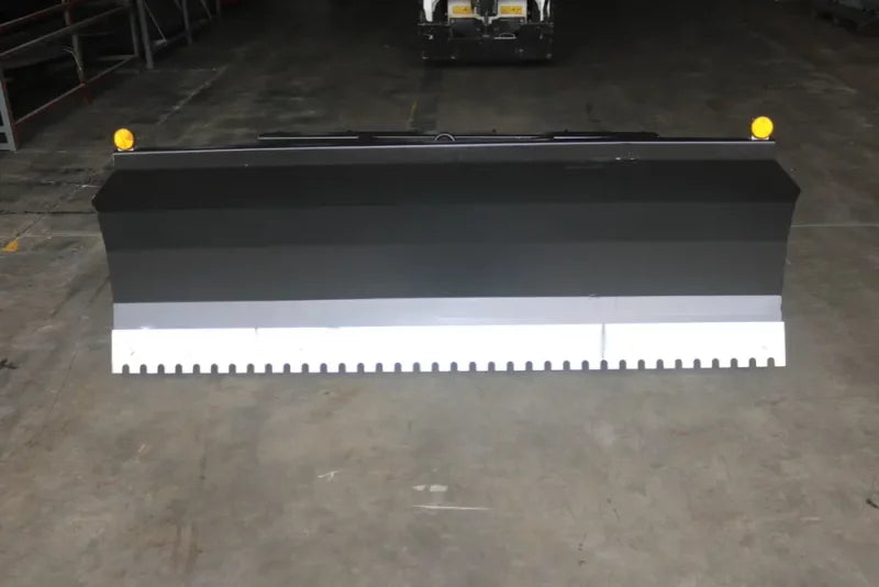 Landy Attachments Light-Duty Pusher Snow Plow | Width 72" | 16 GPM | 45-60 HP | For Skid Steers