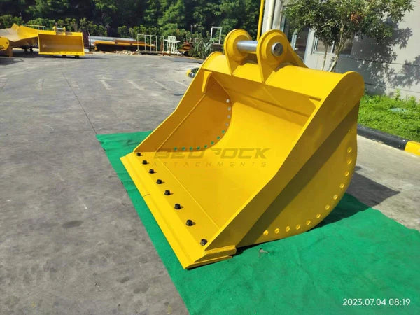 Bedrock Attachments General Cleaning Bucket | Width 72-Inch | Capacity 1.96 CU M | Machine Size 30-40 Tons | For Excavators CAT 336