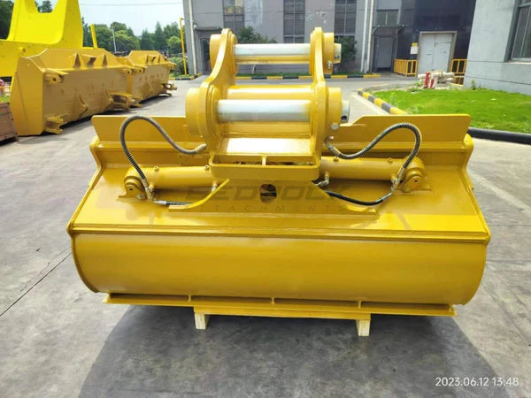 Bedrock Attachments Tilt-Ditch Cleaning Bucket | Width 72-Inch | Capacity 1.11 CU M | Machine Size 20-30 Tons | For Excavator