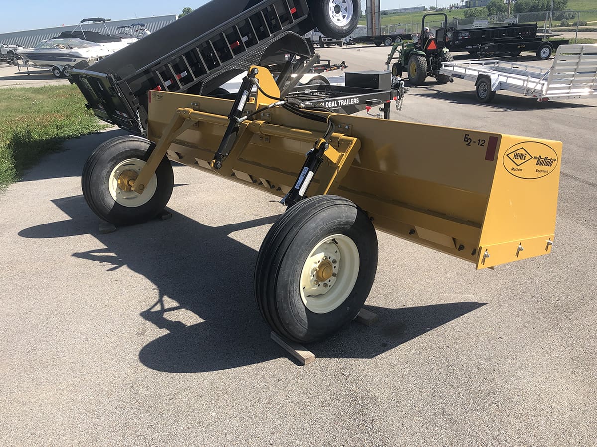 Apache Henke Buffalo 12' Estate II & Feedyard Scraper | Working Width 12' | 100–275 HP | For Tractors