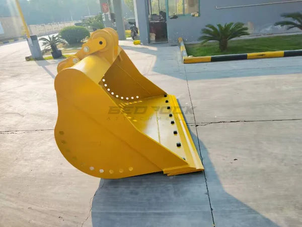 Bedrock Attachments Cleaning Bucket | Model EB324CBCL | Width 78" | Capacity 1.69 CU M | Machine Size 24-30 Tons | For Excavators CAT 324