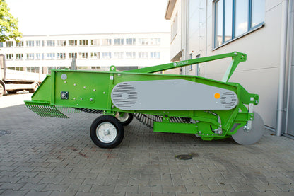 Bomet Upus 2-Row Conveyor Potato Digger | 57" Width | 50 HP | For Tractors