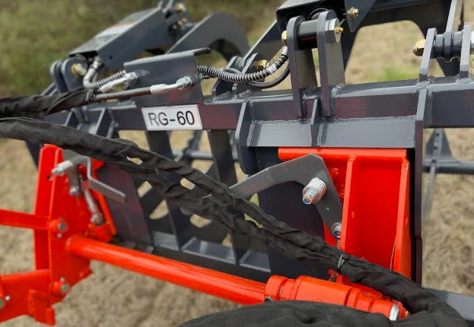 Farm-Maxx 54" to 72" Multiple Width Root Grapple With Dual Cylinders For Tractor