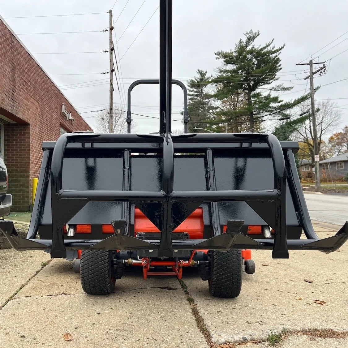 Little Buck Loader, LLC – KBX Talon Grapple Attachment | Width 48" | Horsepower 18–25 HP | For Tractors