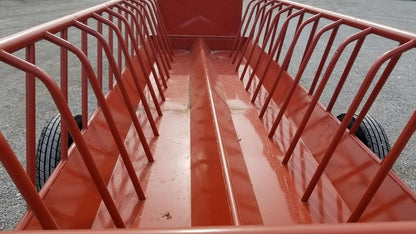Global Equipment Ranch Boss 20' Feeder Wagon | Portable | Length 20' | For Livestock Feeding