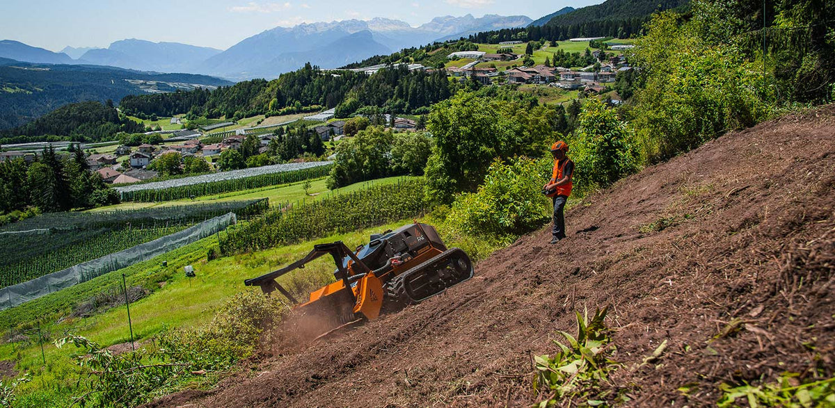 FAE Remote Controlled Tracked Carrier | Model RCU75 | 74 HP | SAE Attachments | For Forestry & Land Clearing