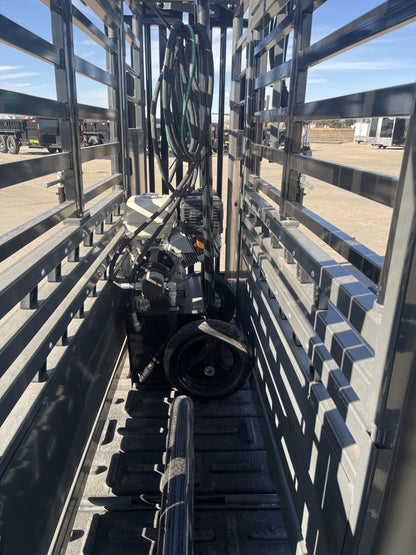 Palco Premium Hydraulic Chute | Model HSP12 | Width 53" | 2,200 LBS | For Cattle Operations & Ranches
