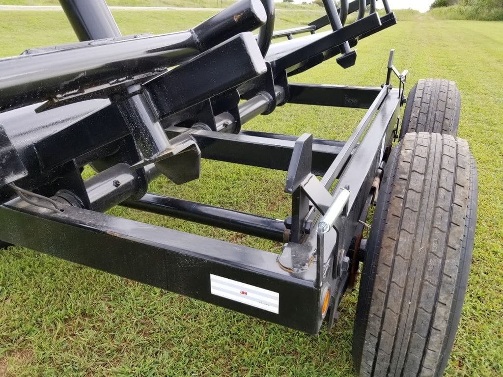 Global Equipment Apache Hay Hauler Inline Bale Trailers | Rail Length 25′, 32′, 36′ & 42′ | Bumper Pull & Gooseneck | For Hay Transport