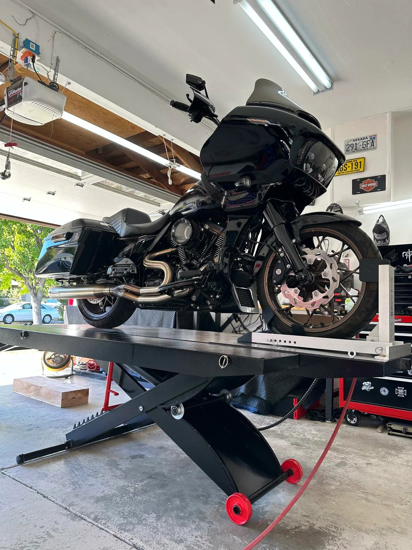 Black Widow Pneumatic ProLift Motorcycle Lift Table with Center Jack | BW-PROLIFT-HDXW | 48" Wide Platform | 1,500 lb. Capacity | For Motorcycle Repair