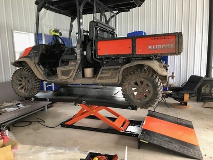 Black Widow Air/Hydraulic UTV & Trike Lift Table Wide | Model UTV-2500-60 Model UTV-2500-64 | Platform Size 64" | Capacity 2,500 lb | Horsepower Up To 100 HP | For UTVs, ATVs & Trikes