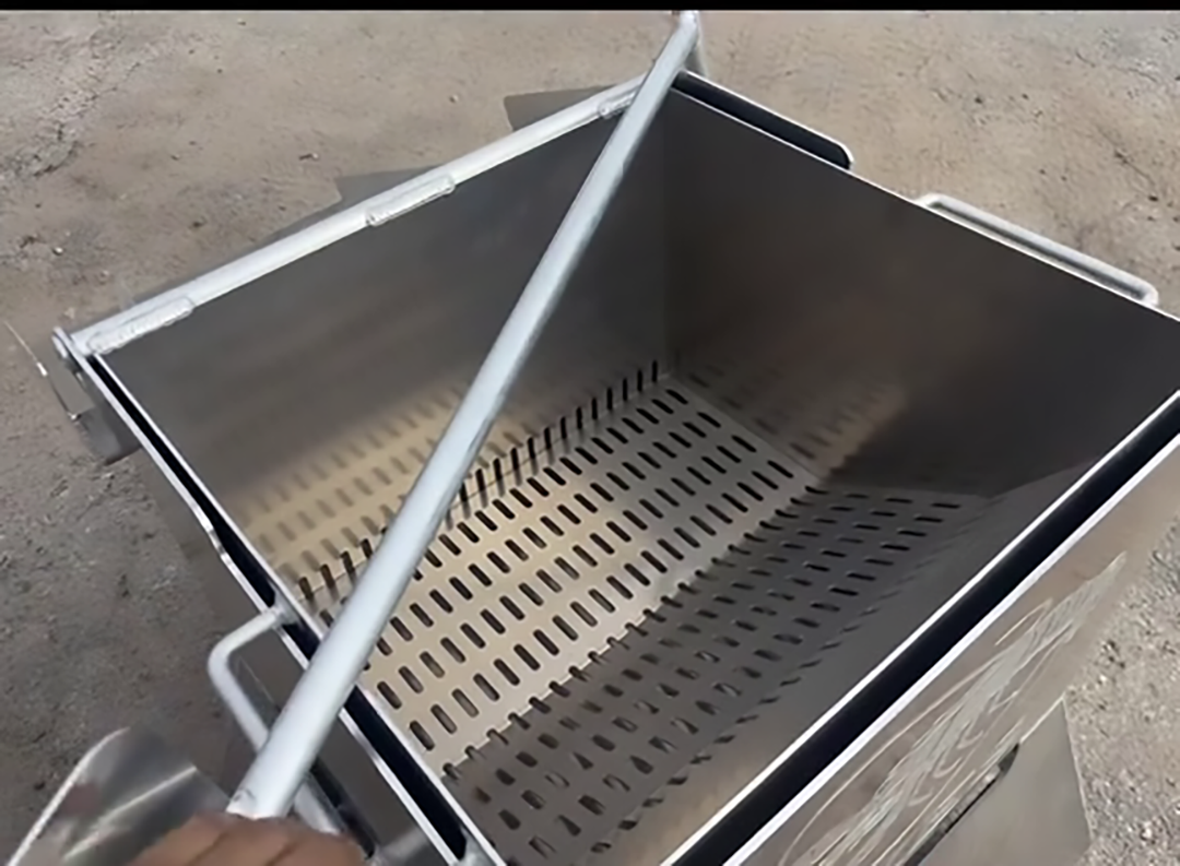 Aluminum Outfitters Sack Cooker | Model Sack 1 To 3 | Width 24" To 36" | Length 30" To 84" | High-Capacity Boiling System | For Backyard, Catering & Outdoor Events