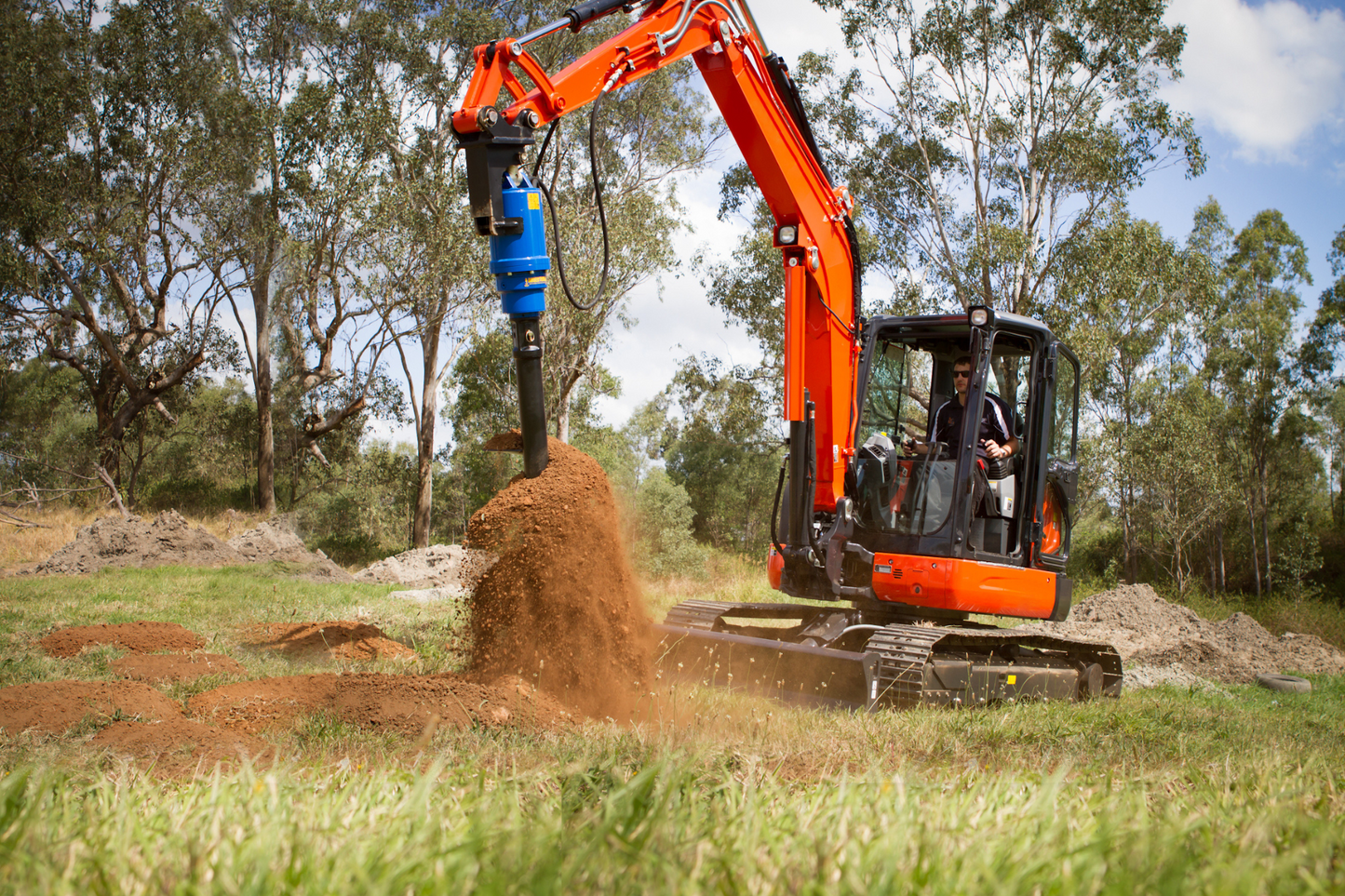 Auger Torque S6 Auger For 8T-22T Excavators & Backhoes | Adaptable For Tough Terrain