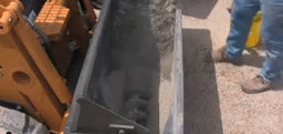 Danuser Auger Bucket Mixing & Discharge | Width 21.5" inches | Hydraulic Flow 12 GPM | For Skid Steers