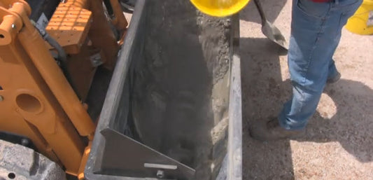 Danuser Auger Bucket Discharge only | Width 21.5" inches | Hydraulic Flow 12 GPM | For Skid Steers