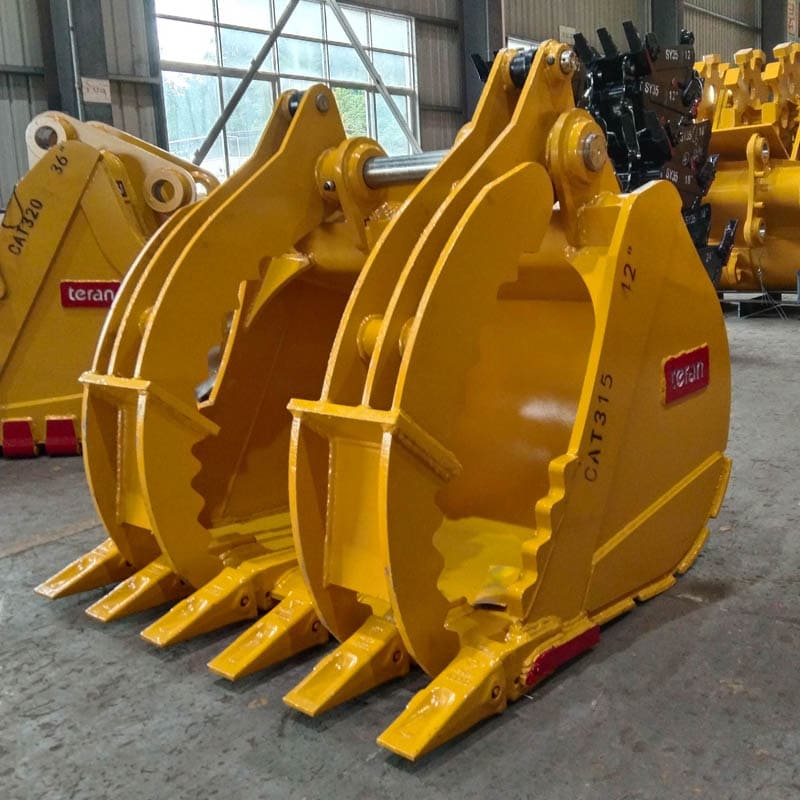 Teran Double Thumb Hydraulic Excavator Bucket | Model BKT-315 | Bucket Width 42" inches | For Excavators