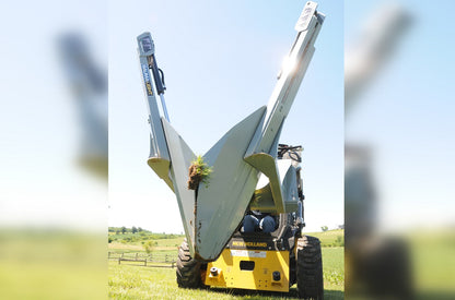 Baumalight | Tree Spade | ST330 | 30" Root Ball | Hydraulic Flow 5-20 GPM | For Skid Steer