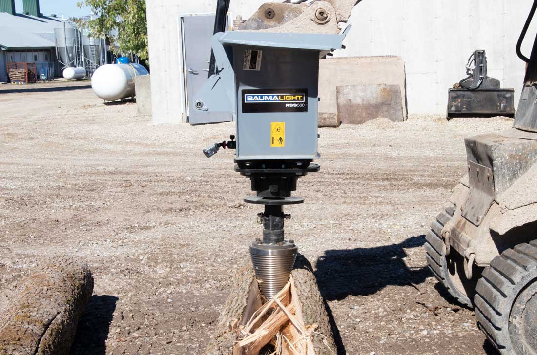 Baumalight Log Splitter | Model RSS380, RSS580 & RSS780 | Attachment Size 14" x 8" | Hydraulic Flow Range 20-55 GPM | For Skid Steers