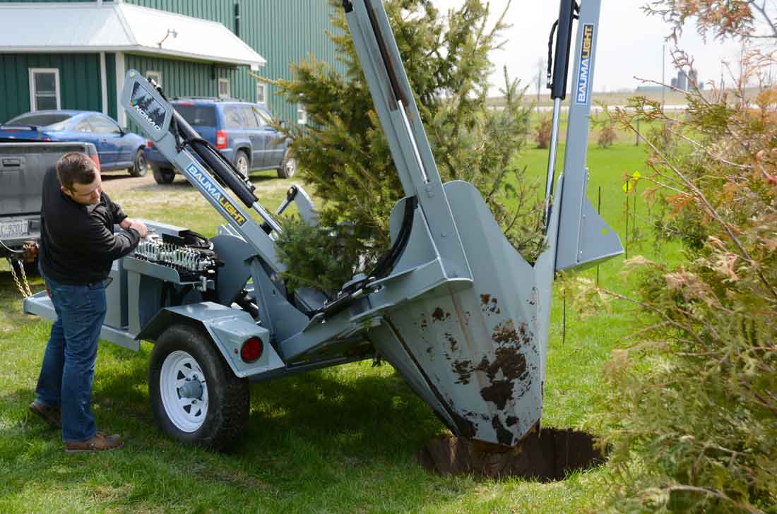 Baumalight Trailer Mounted Tree Spade | Model TR Series | Root Ball Diameter 30", 40" & 50" | Horsepower 40 To 120 HP | For Trucks