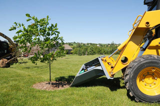 Baumalight Tree Scoop | Model X4B | Scoop Width 28" (44" Plate) | 10 - 15 GPM | For Skid Steers