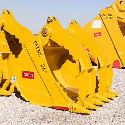 Teran Double Thumb Hydraulic Bucket | Model BKT-307 | Bucket Width 36