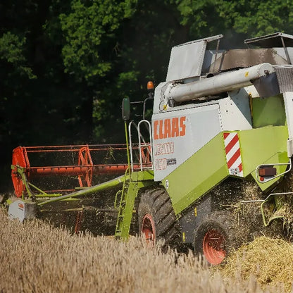Sveaverken | F200 Auto Steer System | GNSS Guidance | 2.5cm Accuracy | 9 To 36 V Power Supply | Horsepower 60 To 500 HP | For Tractors