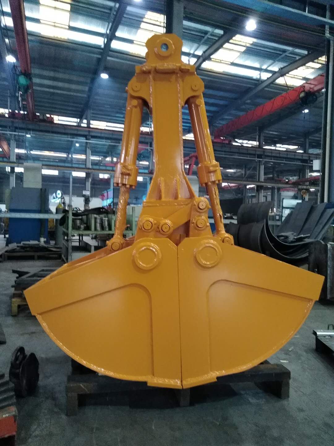 Hawk Excavator Rotating Clamshell Bucket | Model RCB50 | Width 33.5" | 0.5 yd³ Capacity | 5–10 Ton | For Excavators