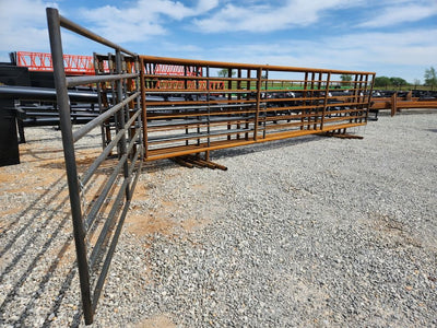 DH Farm 24′ Freestanding Panel w/ Gate | Length 24' | Height 69