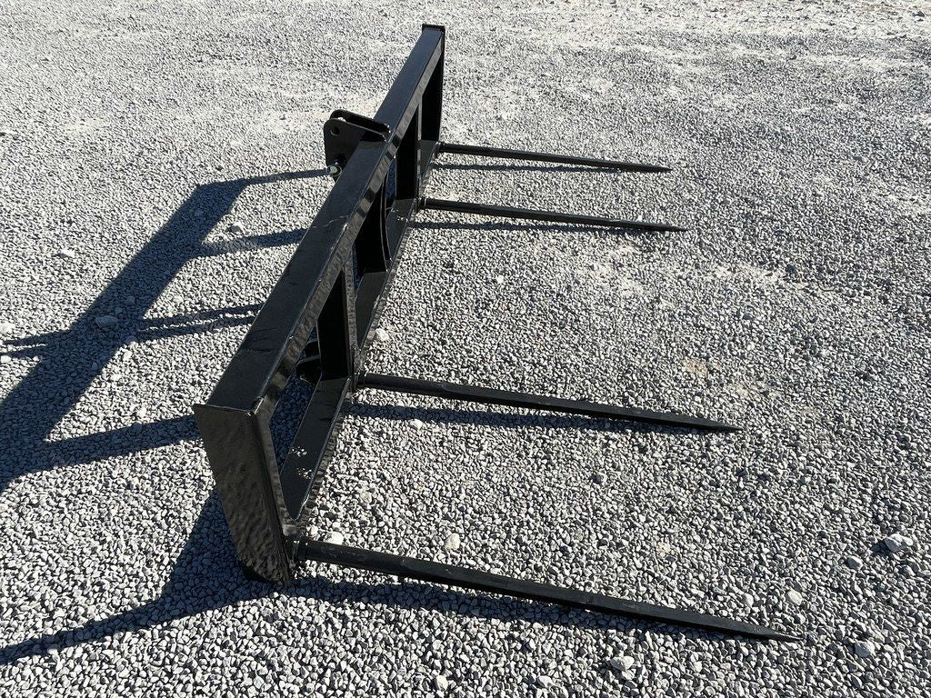 DH Farm 4‑Spear Bale Spear Attachment | 50–90 PTO HP | 3‑Point Hitch | For Tractors