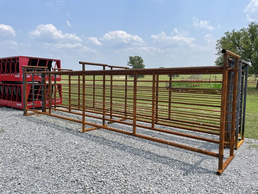 DH Farm Alley Way w/ Heavy Duty Weld‑On Slider Gate | Length 24' | Width 28"
