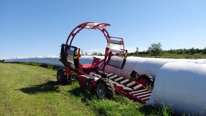 Anderson Wraptor (Wrapper + Trailer) |  Wrapper Width 115" inches | Trailer Width 100" inches | Horsepower 100+ HP | For Tractors