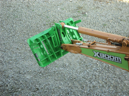 Amulet XBoom Coupler System | Model XB Series (XB15–XB60) | Adapter Width 24" To 44" | 1 To 8 Tons | For Excavators