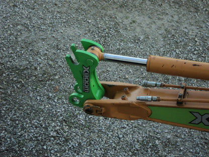 Amulet XBoom Coupler System | Model XB Series (XB15–XB60) | Adapter Width 24" To 44" | 1 To 8 Tons | For Excavators
