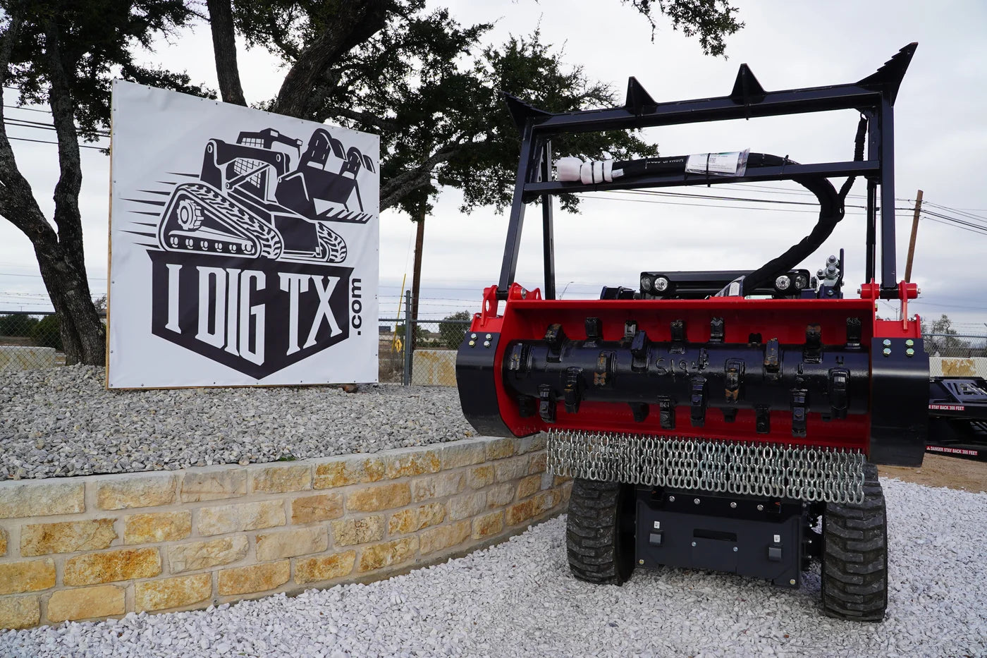 Fecon Bull Hog Mulcher | Model FGT Rotor | Size 74" & 85" | 30–50 GPM | For Skid Steer