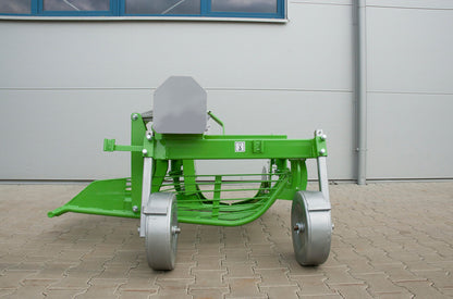 Bomet Ursa 1-Row Vibrating Potato Digger | Width 21" | 10 HP | For Tractors