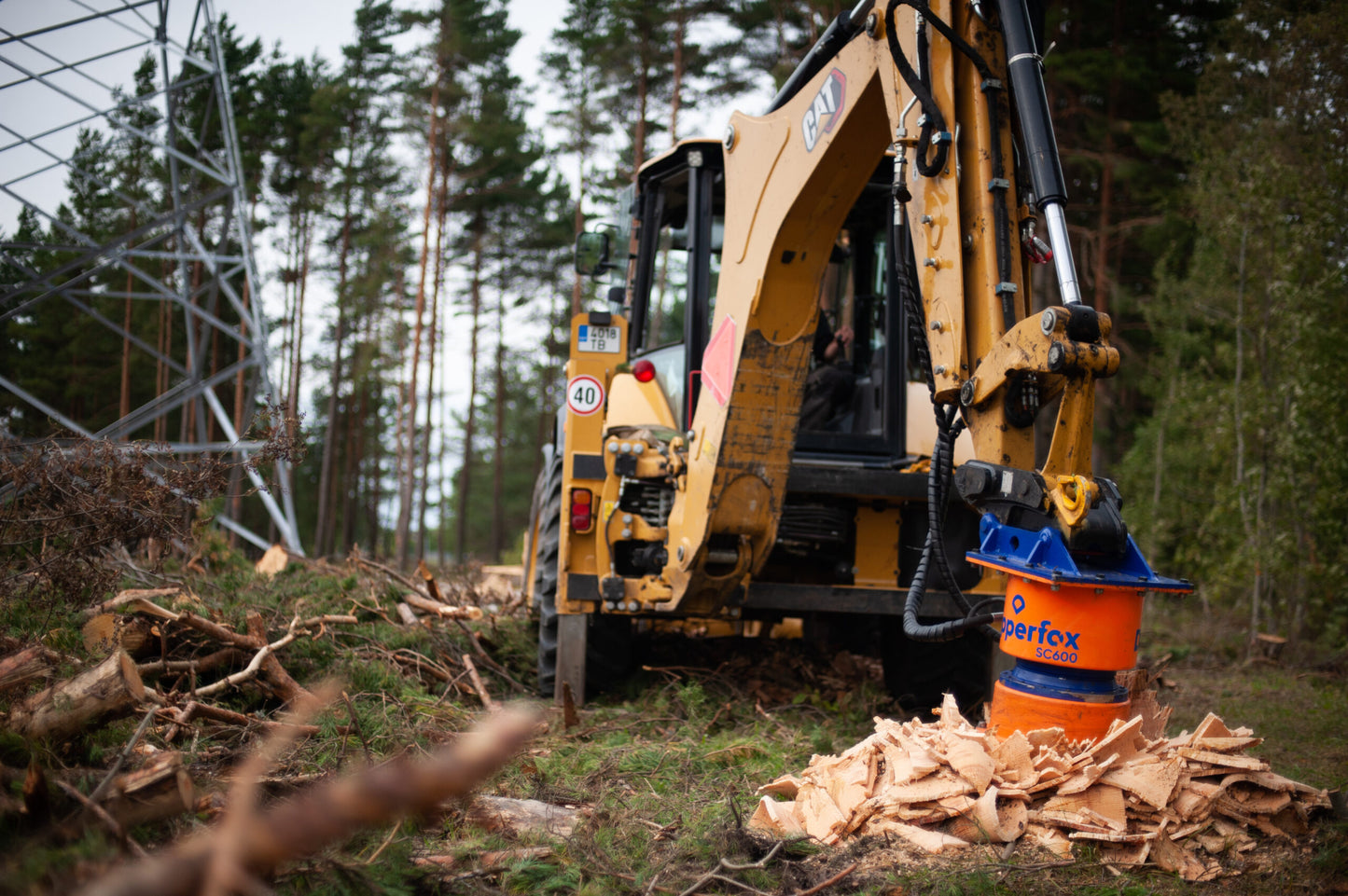 Dipperfox Stump Crushers | Model SC600 | For Mini Compact / Compact Track Loader