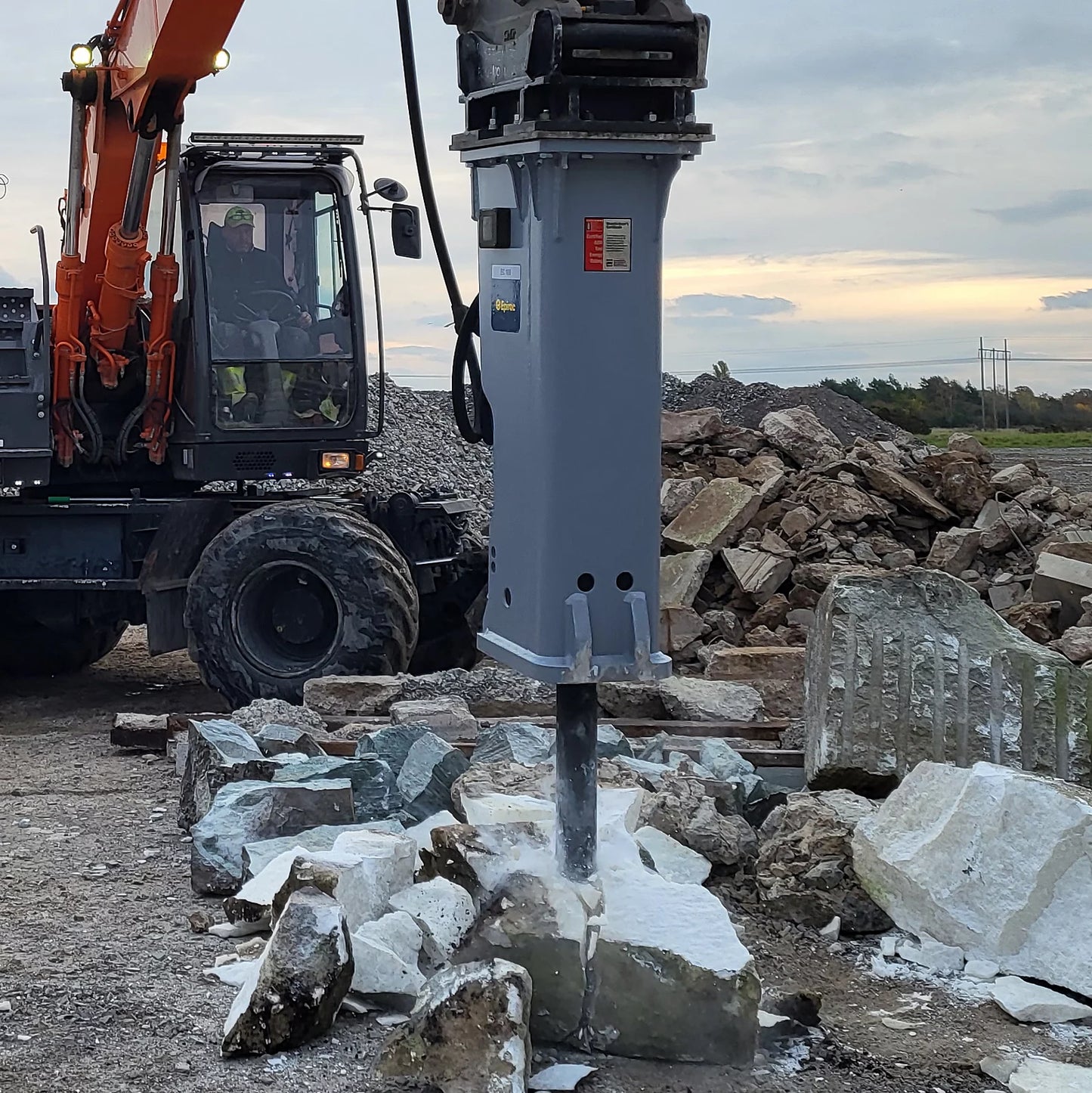 Epiroc Hydraulic Hammers | Model EC Series | Tool Diameters 3.94"–5.9" | Machine Size 13.25 to 44.1 Ton | For Excavators