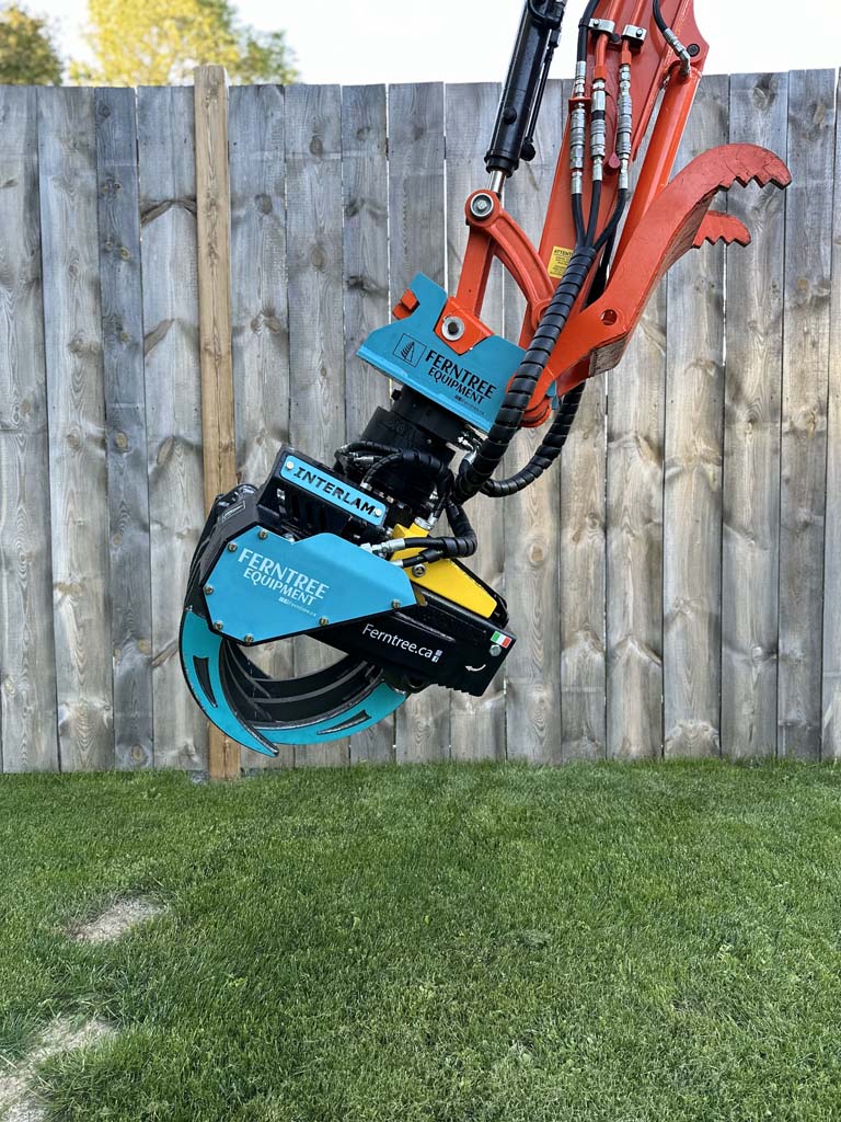 Ferntree EagleClaw Grapple Saw & THUMM Rotator | Model UNI 1.1 – 1.7 | Height 38"–68" | Jaw Depth 17"–27" | Machine Size 1.5–20 Tons  | For Excavators